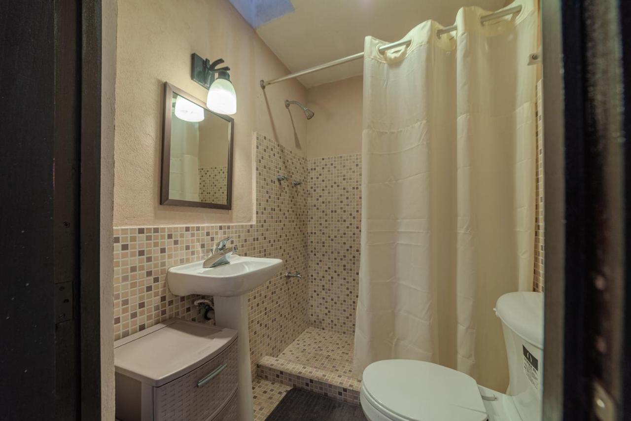 فيلا Unique Mystic Pool Yard Only 3 Blocks Main Sq ميريدا المظهر الخارجي الصورة